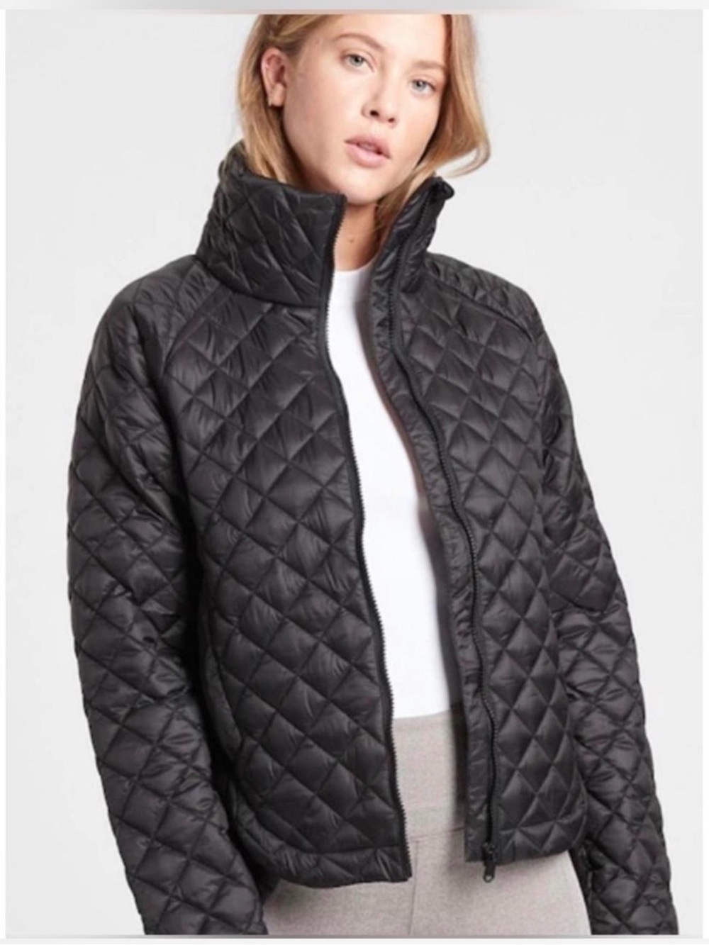 Athletica Quilted Lightweight Puffer Jacket - Black